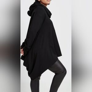 Xuan2Xuan3 Black Hoodie